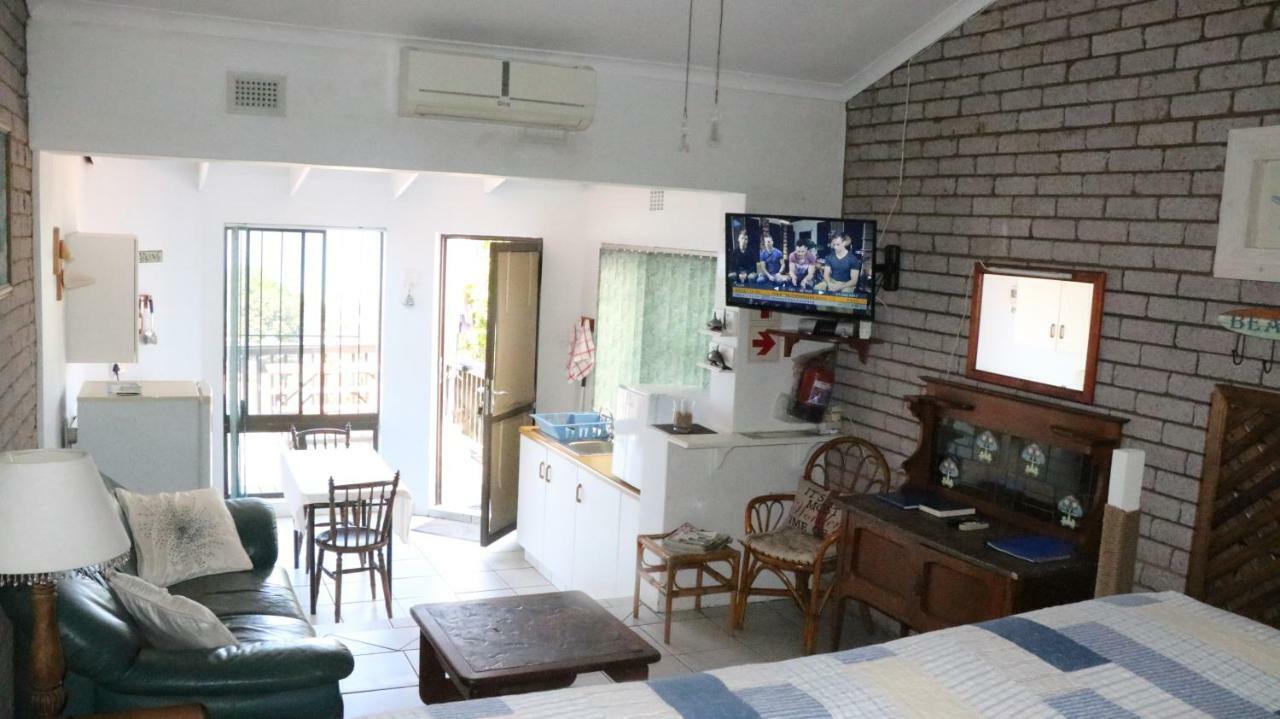 Breakerview Hotel เชลลีบีช ภายนอก รูปภาพ